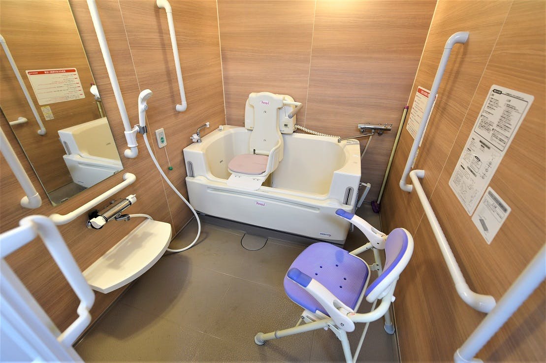 住宅型有料老人ホーム えみのわ備前 浴室
