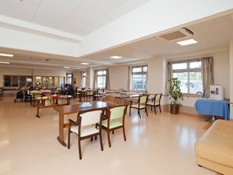 シフティーン三島 食堂