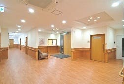 そんぽの家 葛西 廊下