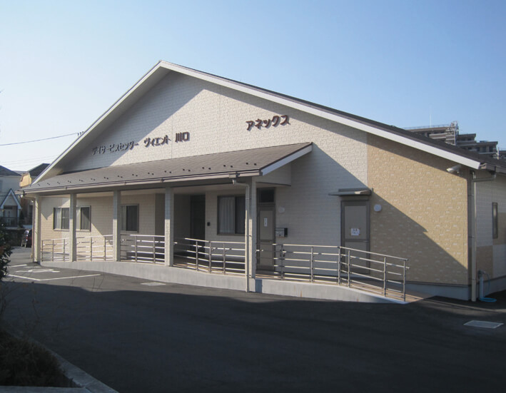 カーサ・ラ・ヴィーダ川口アネックス 外観