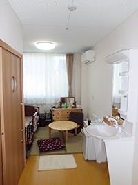 スイートシャワー大谷 居室