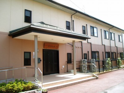 ニチイケアセンター巻 外観