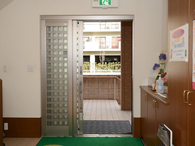 グループホームたのしい家平野 玄関