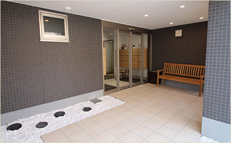 コミュニティホームあんり弁天町 エントランス