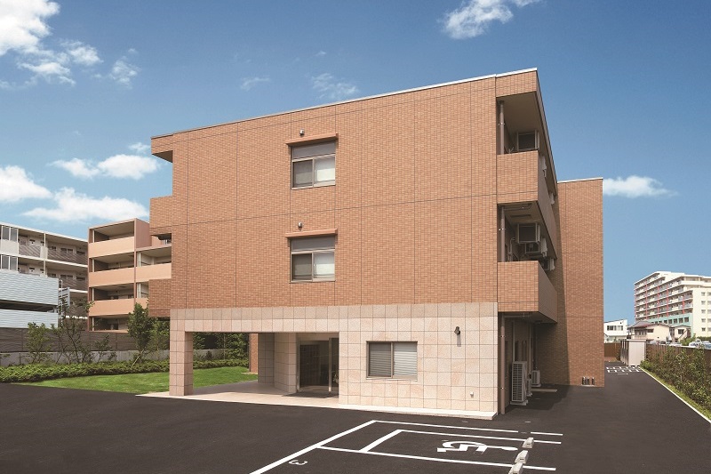 ニチイホーム 西武柳沢 外観