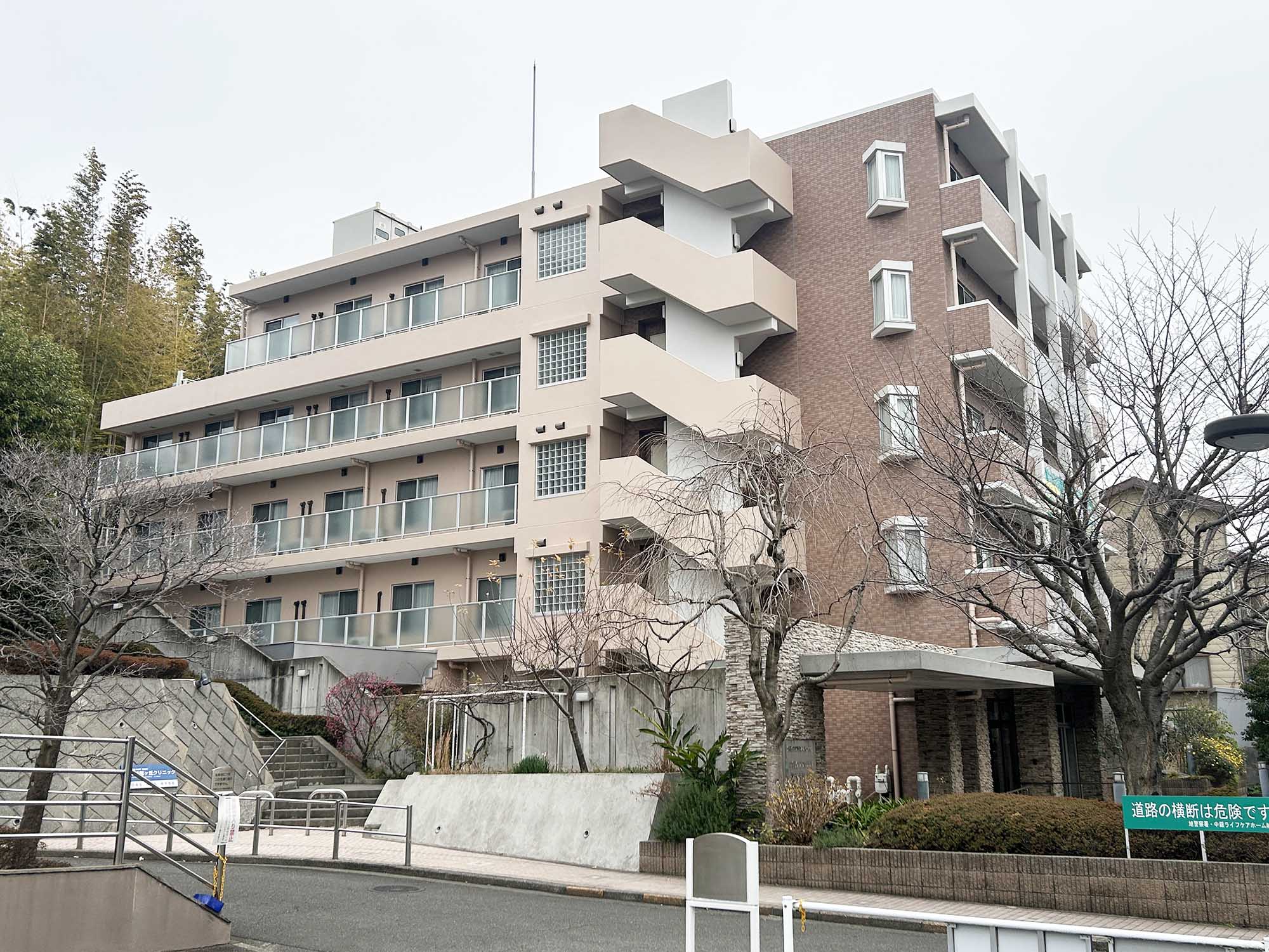 中銀ケアホテル横浜希望ヶ丘 外観