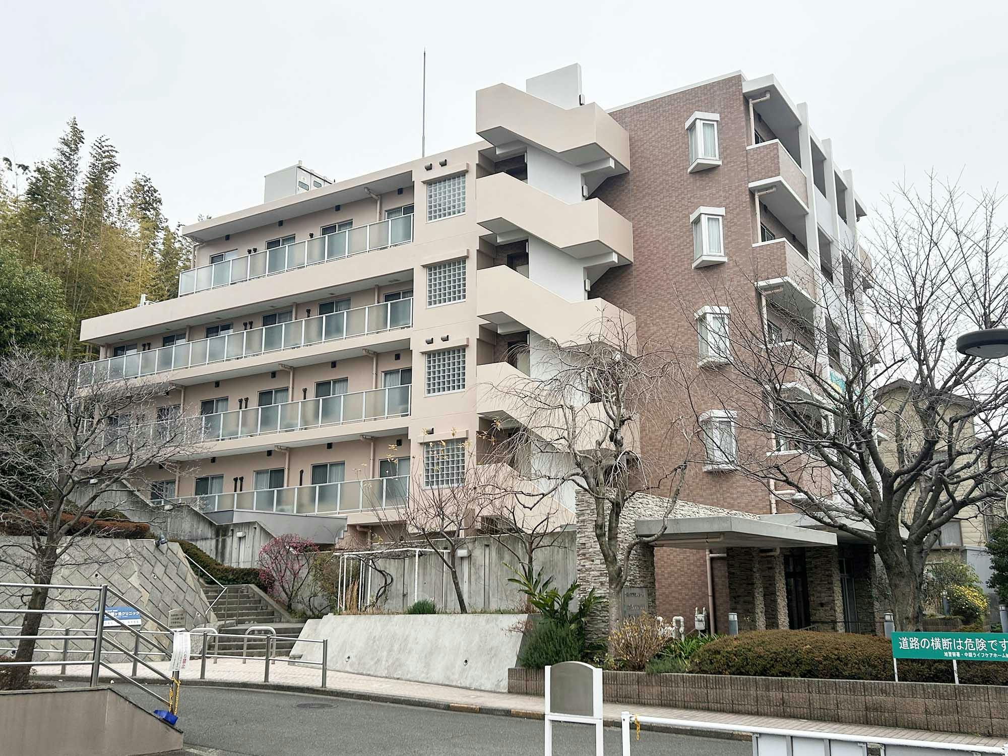 中銀ケアホテル横浜希望ヶ丘 外観