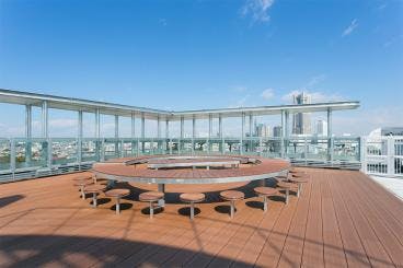 ツクイ・サンシャイン横浜野毛 屋上庭園