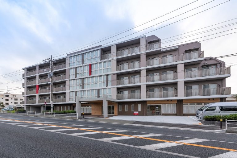 サンライズ・ヴィラ藤沢六会 外観