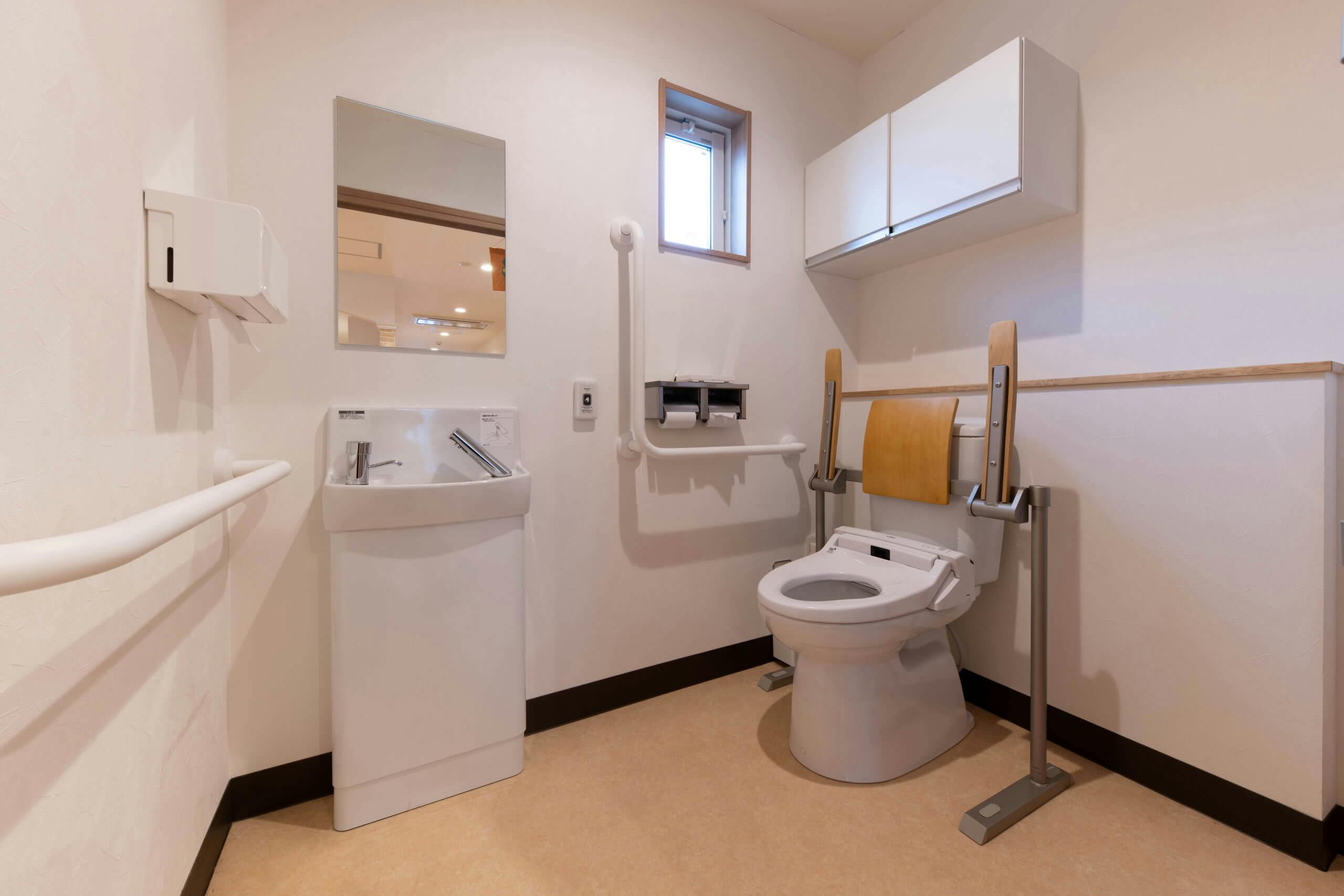 グループホームサライあま トイレ