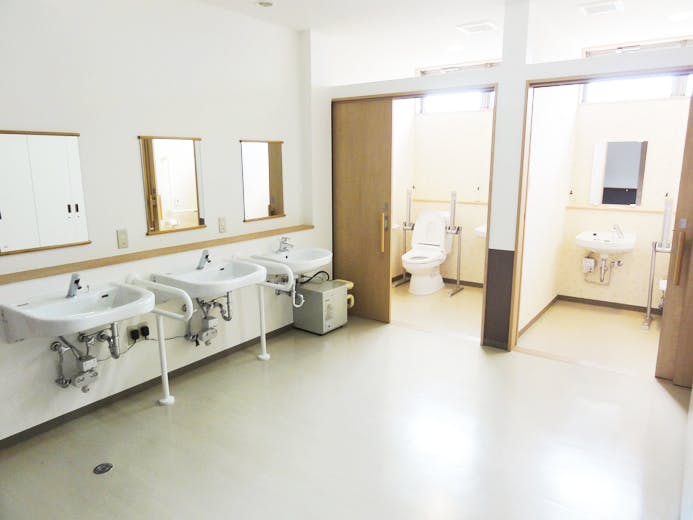 住宅型有料老人ホーム プラチナホームさくら トイレ・洗面所
