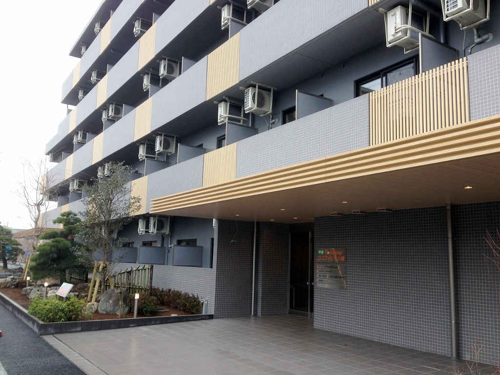 ココファン本八幡 外観