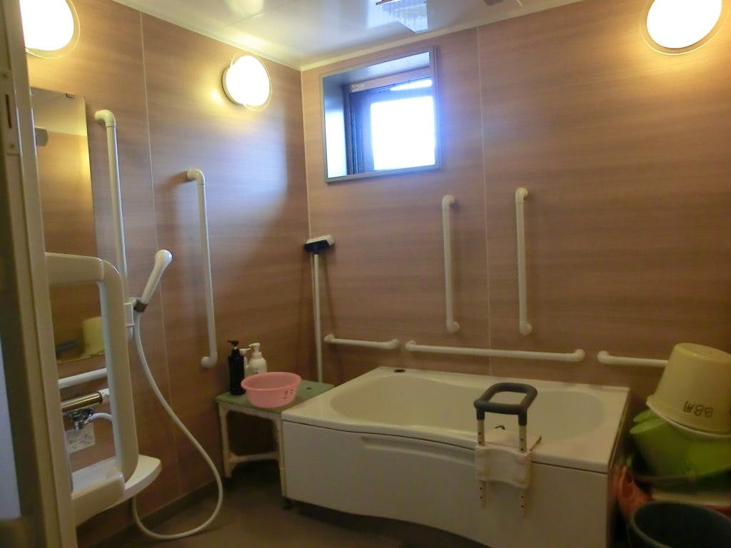 KANWAPLUS白鳥 個浴室