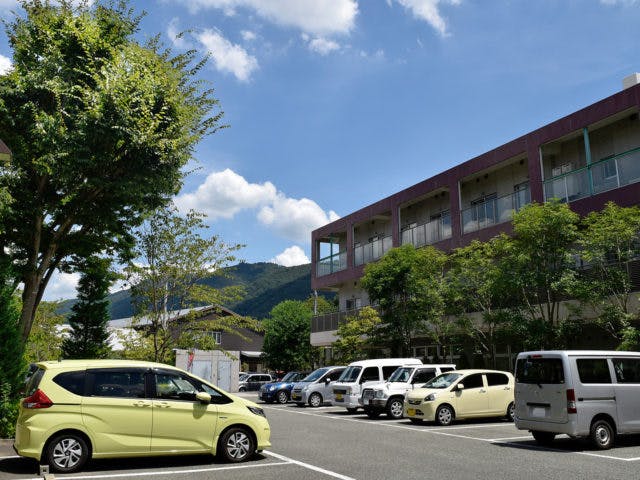 レリーサポプラ 駐車場