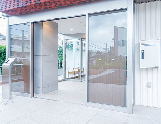 リアンレーヴ鷺ノ宮 エントランス