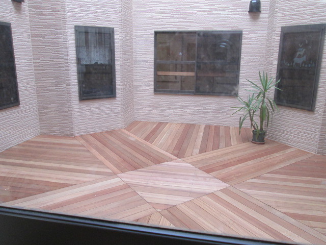 スマイル住まいる横須賀大矢部 ウッドデッキ