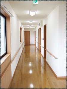 グループリビングめだかの里 廊下