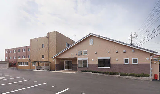 プレステージ四日市楠館 外観2