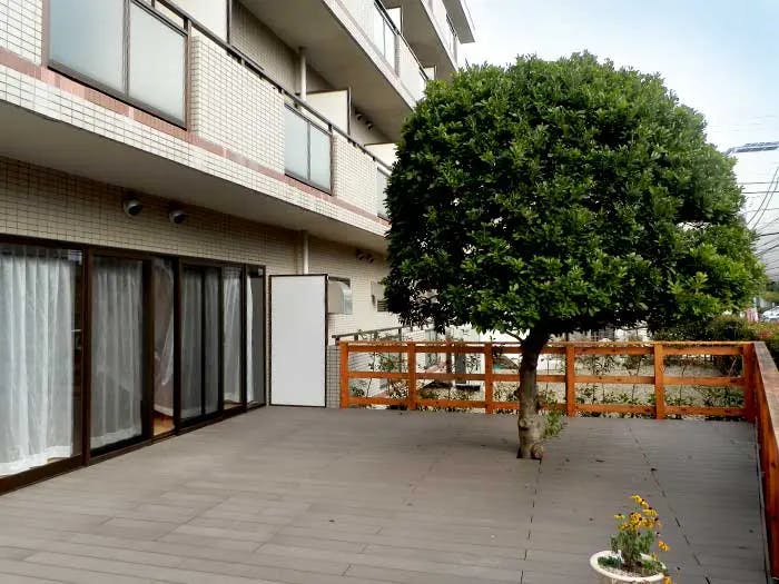 ソルシアス佐倉 ウッドデッキ