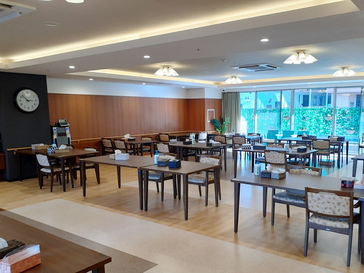 介護付有料老人ホーム プレザングラン 大田多摩川 食堂