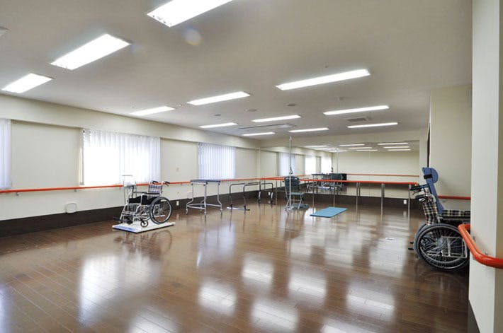 SOMPOケア ラヴィーレレジデンス青葉台 機能訓練室