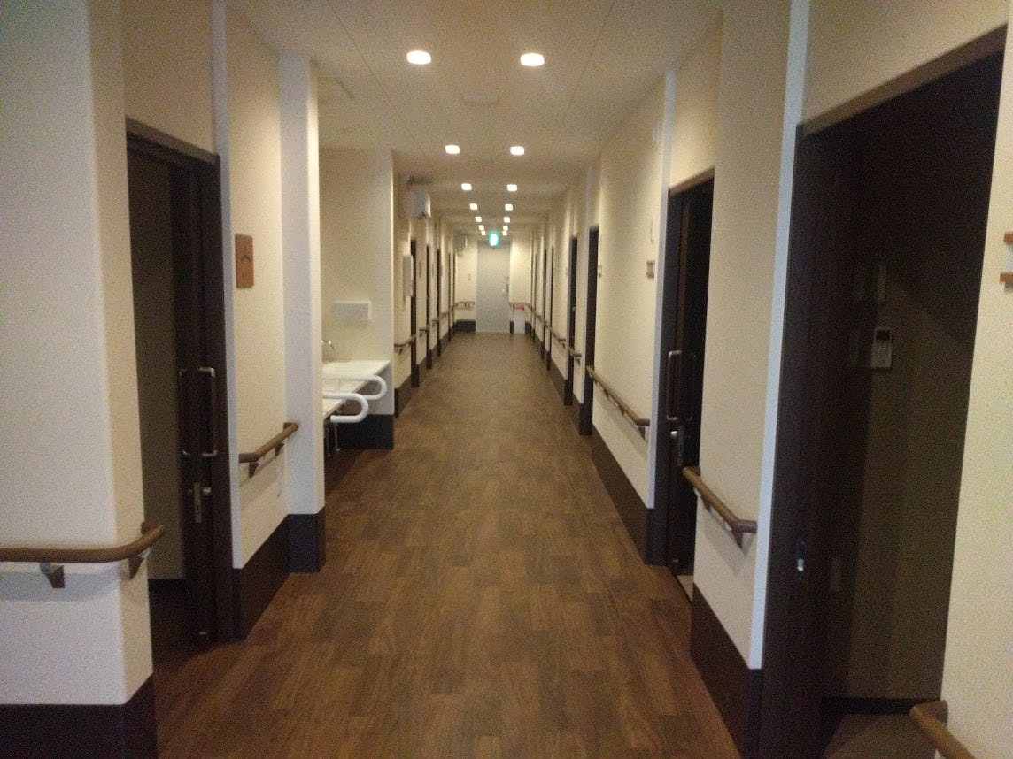 みつばメゾン新座東棟 廊下