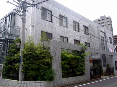 ニチイケアセンター下連雀 外観