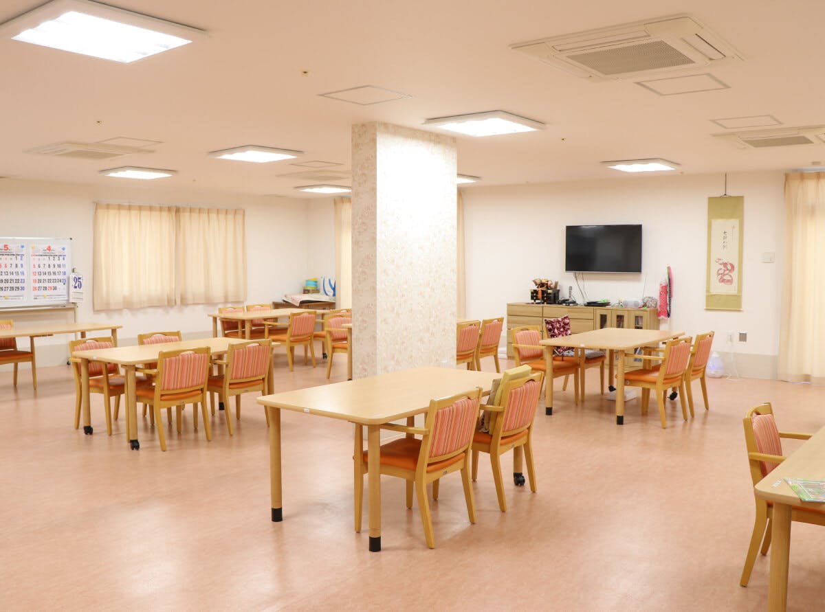 おおるり笠井 食堂