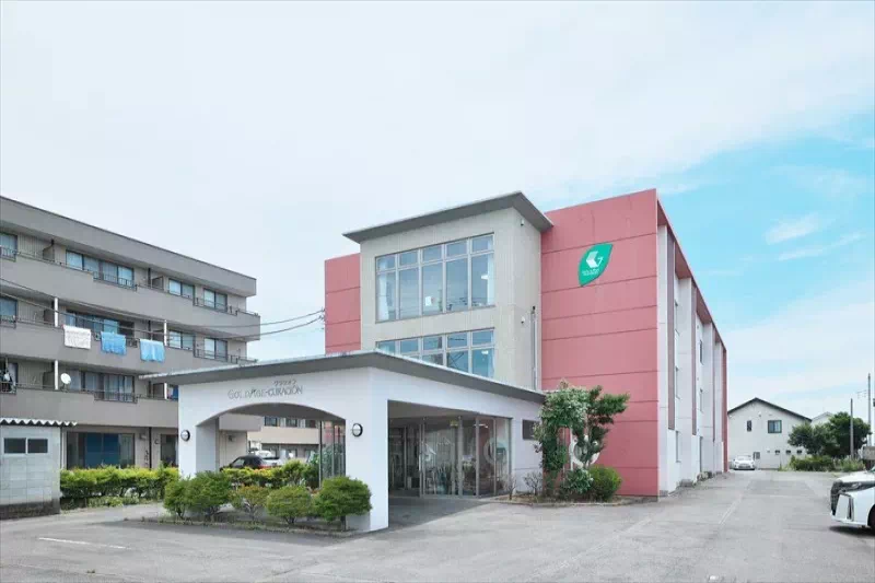 ゴールドエイジクラシオン 外観