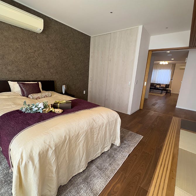 モーニングパーク主税町 洋間