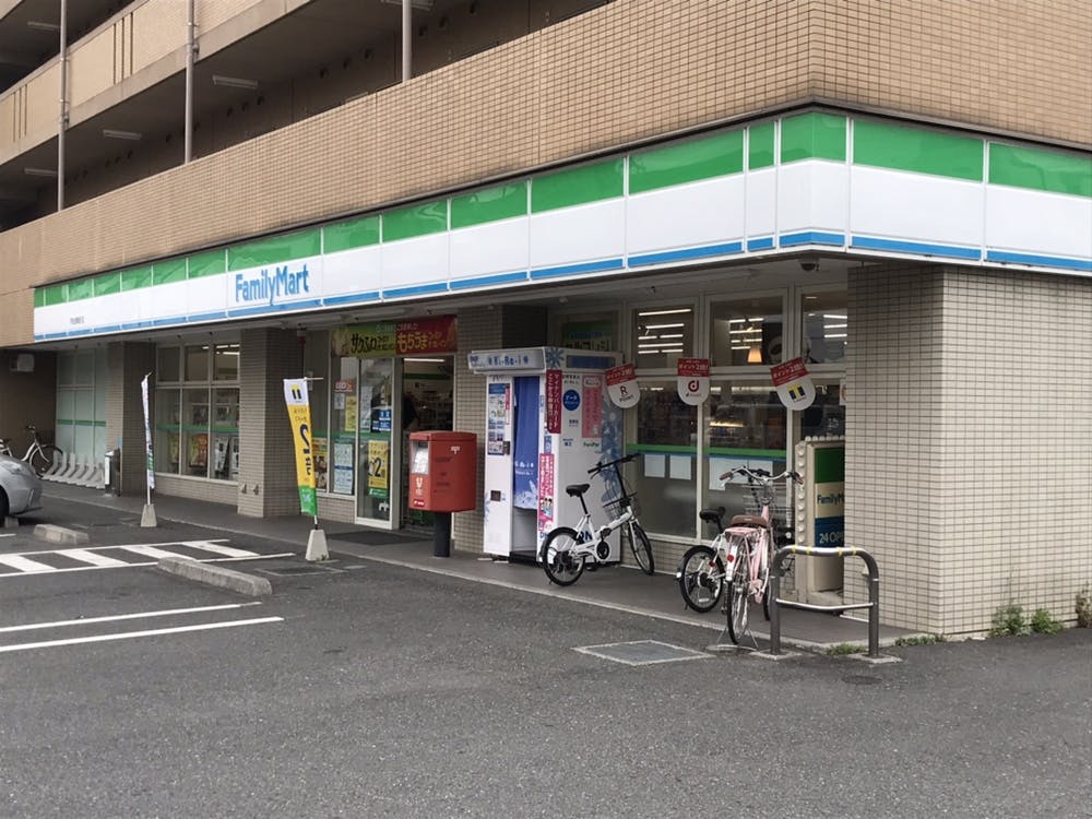 グループホームみんなの家・蕨 コンビニエンスストア