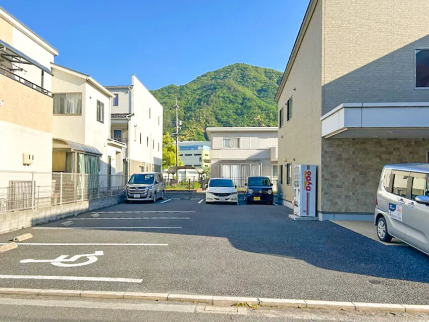愛の家グループホーム広島八木 駐車場