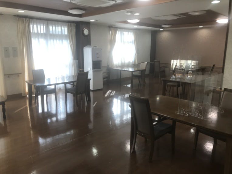 そんぽの家 横浜港南台 食堂