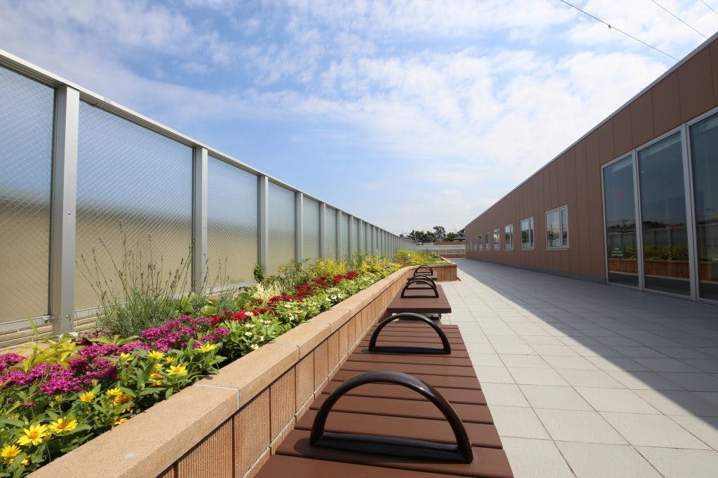 シニアフォレスト横浜都筑 屋外庭園