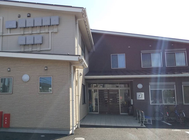 エクラシア吉川 外観