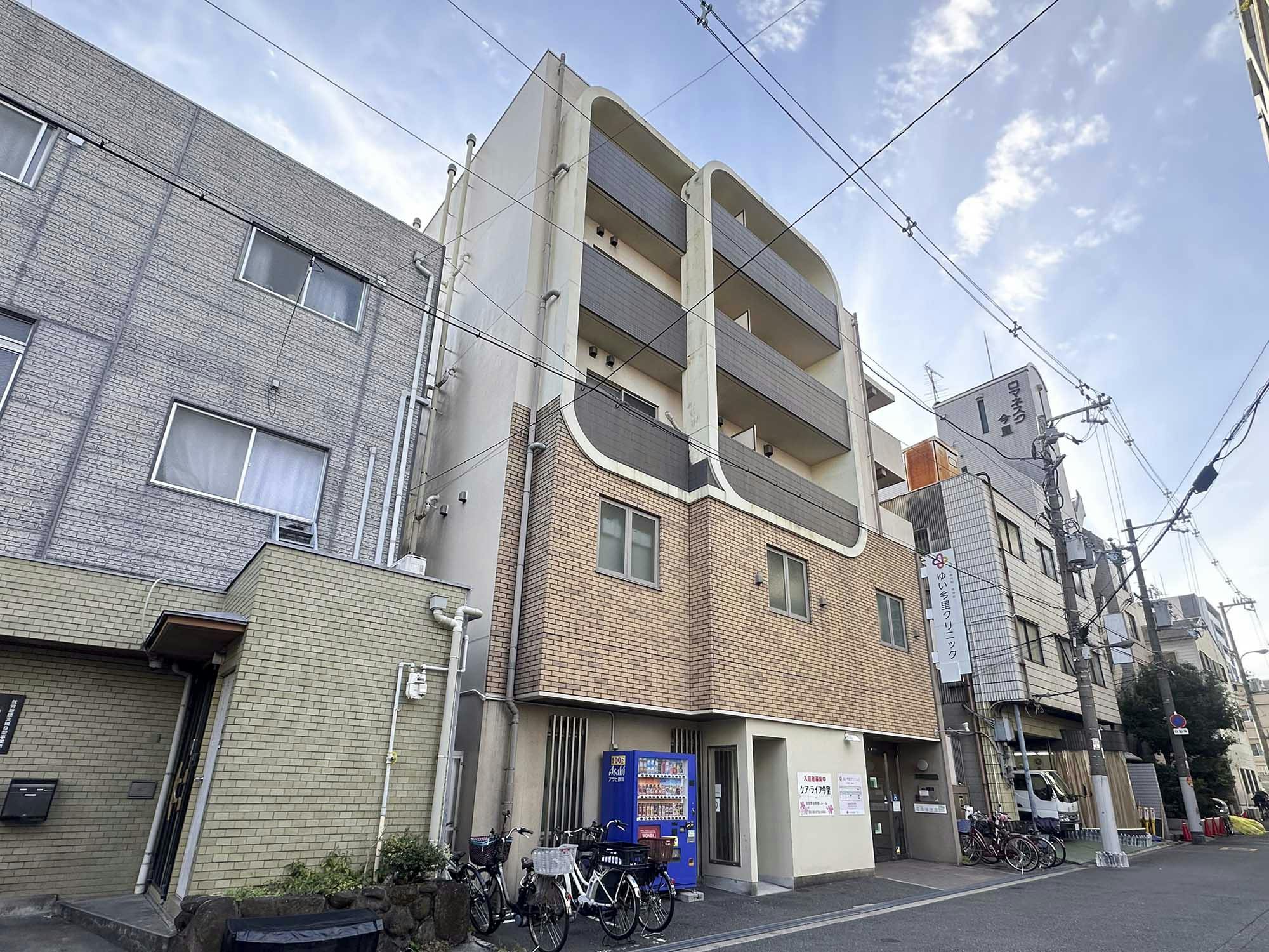 ケア・ライフ今里 外観