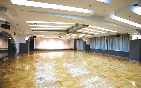 ライフ・イン京都 多目的ホール(本館)