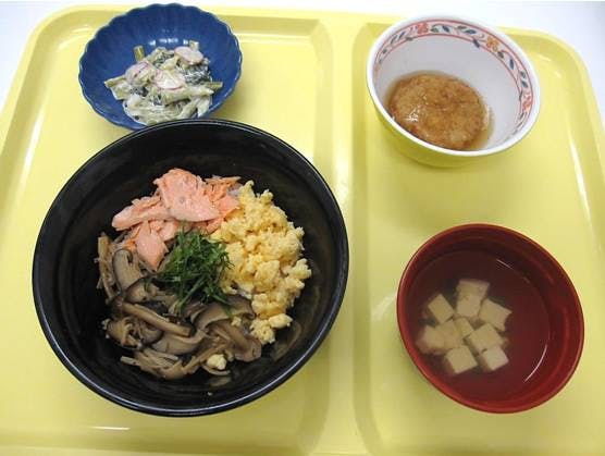 フルール向島 手作りの食事（昼食）