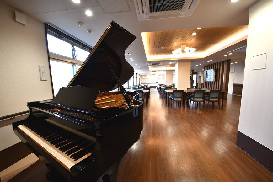 ノイベルト豊中 食堂