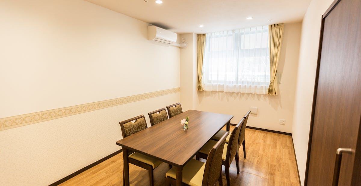 RICグランクオーレ 相談室