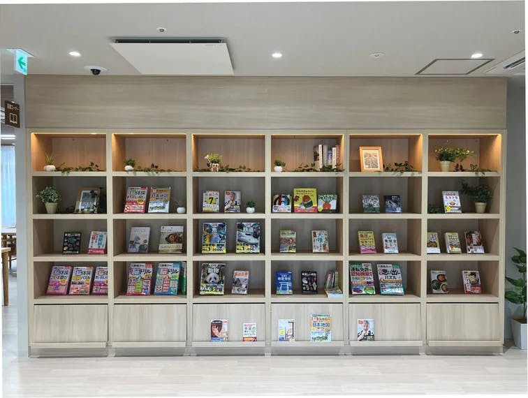 ココファン尾張一宮 ブックラウンジ