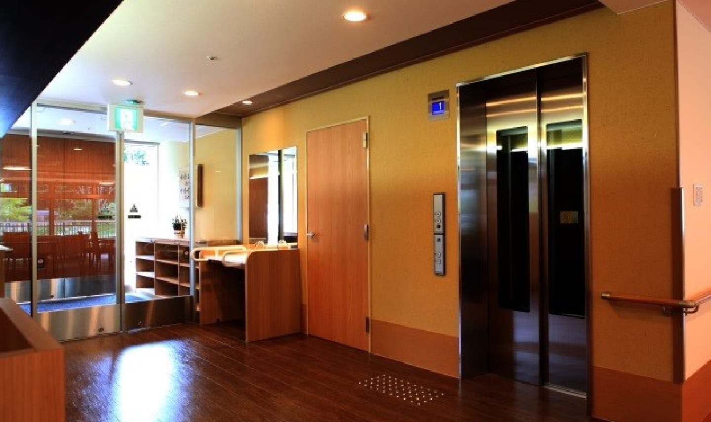 グランメゾン迎賓館 京都鳴滝 エレベーターホール