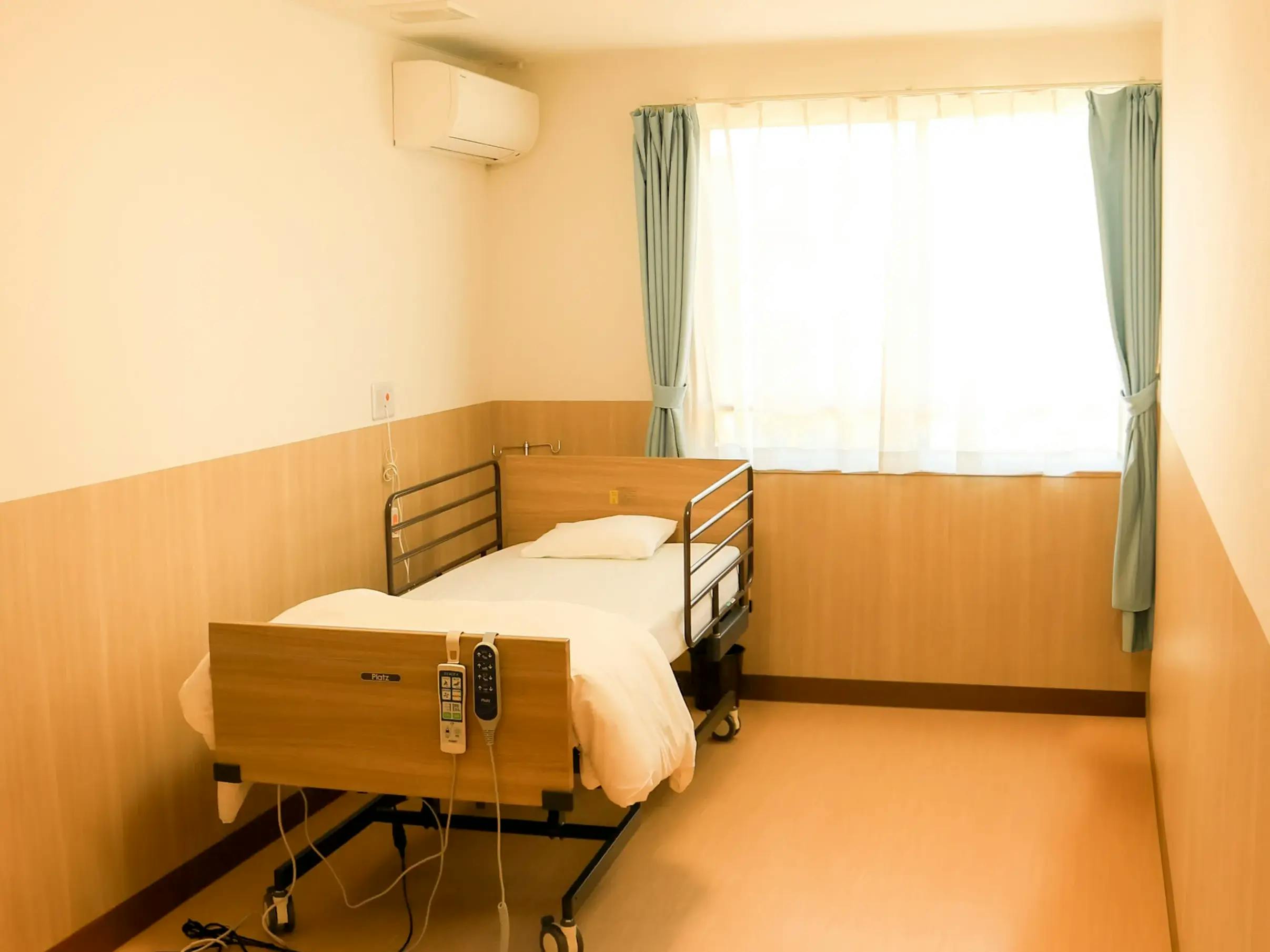 ナーシングホーム悠ライフ六条 居室