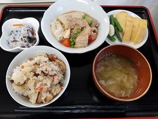 ご長寿くらぶ龍ケ崎中根台 食事例