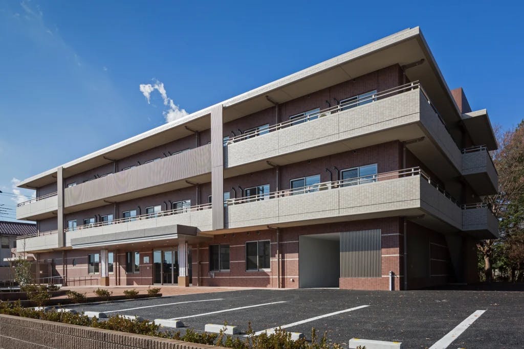 ベストライフ三鷹 外観