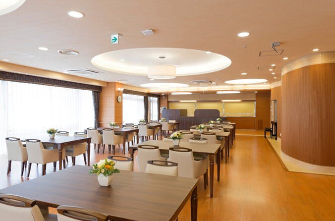 SOMPOケアラヴィーレ湘南平塚弐番館 食堂