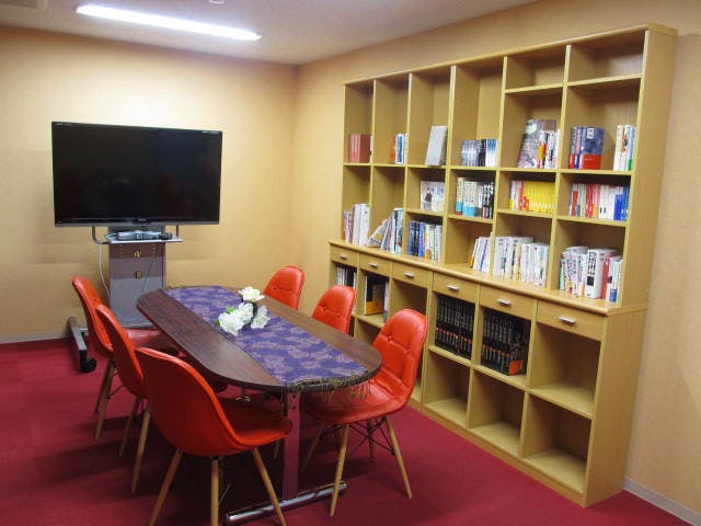 ラ・ナシカうえだ 図書会議室