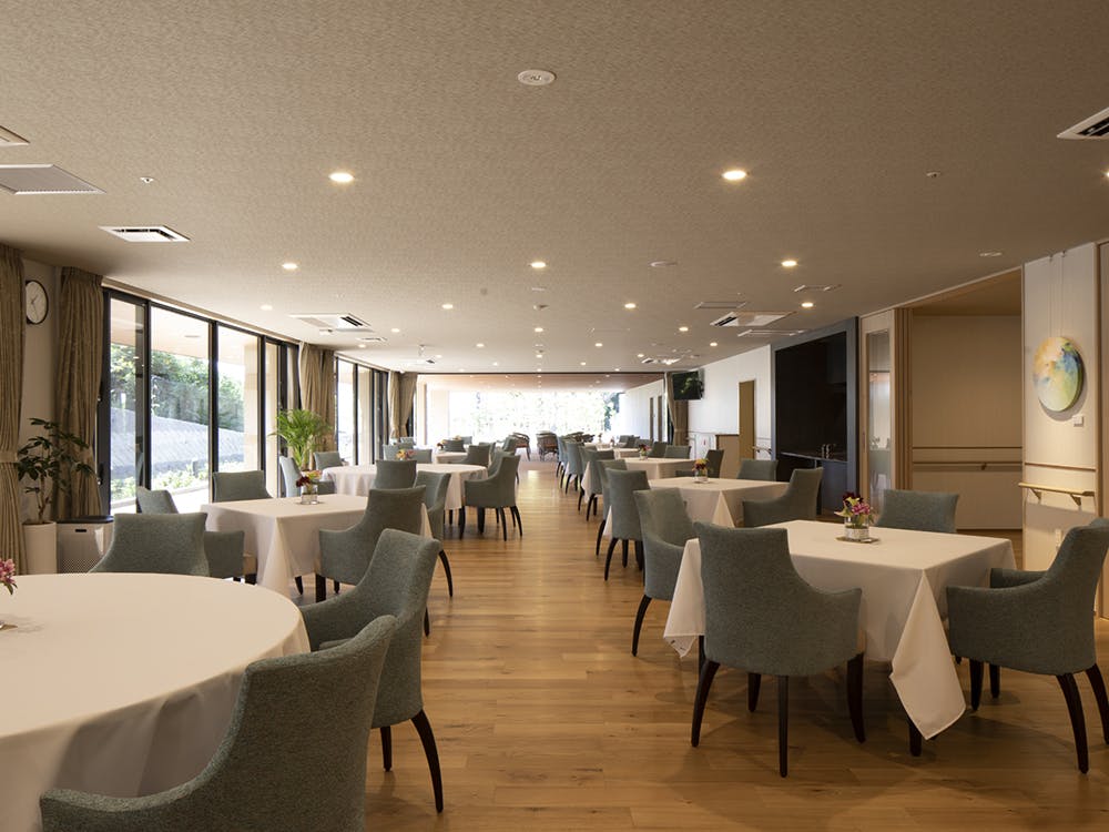 チャームプレミア鎌倉山 ダイニング