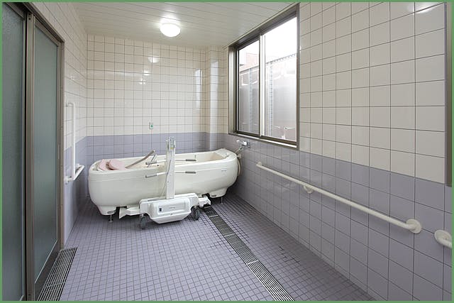 木屋瀬の杜 多機能な浴室