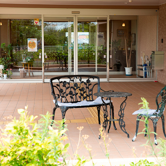 エクセルシオール山武 エントランス